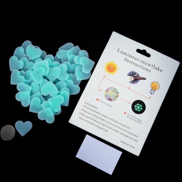 Set 40 stickere decorative cu inimi fosforescente, autoadezive, dimensiune 3 cm, culoare albastru