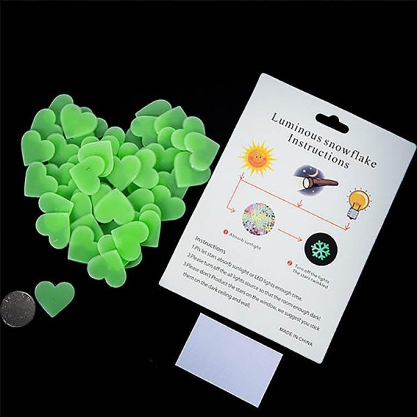 Set 40 stickere decorative cu inimi fosforescente, autoadezive, dimensiune 3 cm, culoare verde
