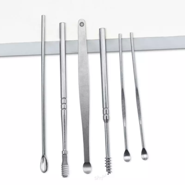 Set complet pentru curatarea, ingrijirea si igiena urechilor, din inox, sterilizabile.